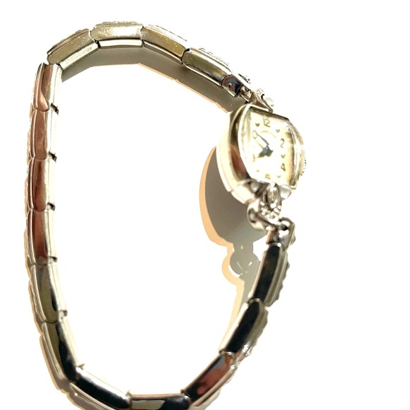 Vintage Hamilton 14-k white gold ladies wrist watch, great condition